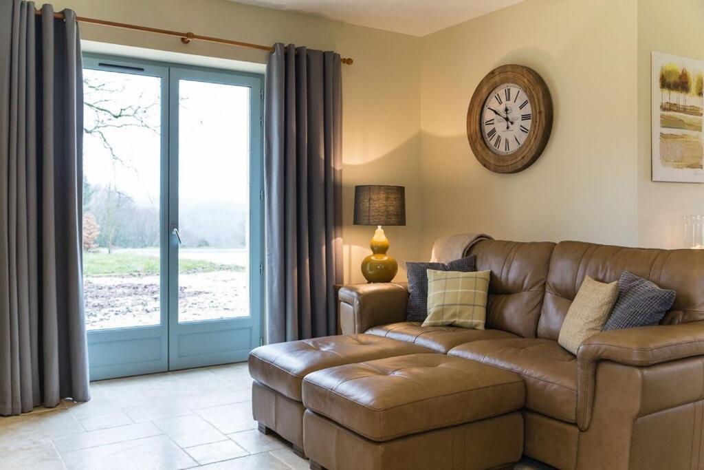 Luxury 3 Bed Home With Heated Swimming Pool Air Con And Boules Pitch Salignac-Eyvigues Buitenkant foto