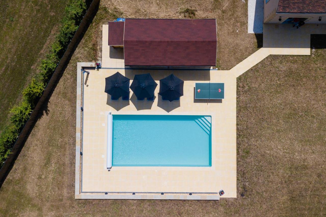 Luxury 3 Bed Home With Heated Swimming Pool Air Con And Boules Pitch Salignac-Eyvigues Buitenkant foto